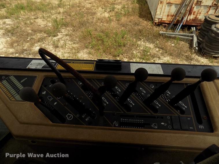 image for item DK9972 Caterpillar Challenger 65 tractor