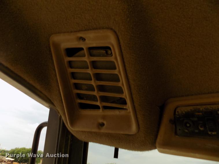 image for item DK9972 Caterpillar Challenger 65 tractor