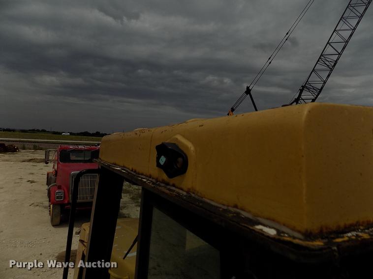 image for item DK9972 Caterpillar Challenger 65 tractor