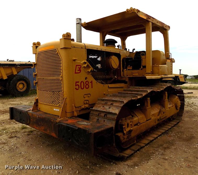 image for item DK9973 Caterpillar D7F dozer