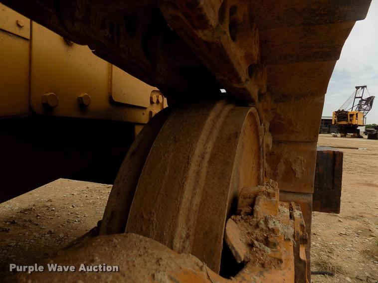 image for item DK9973 Caterpillar D7F dozer