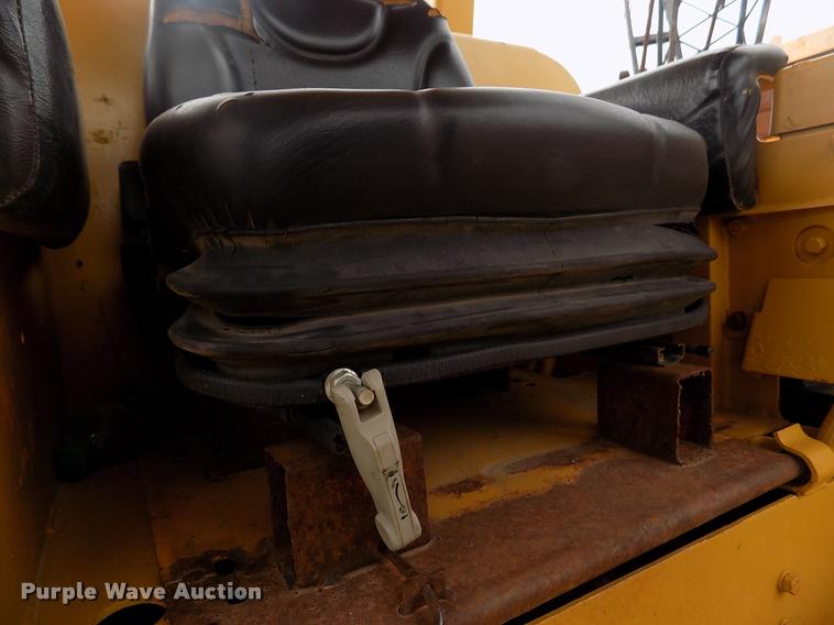 image for item DK9973 Caterpillar D7F dozer