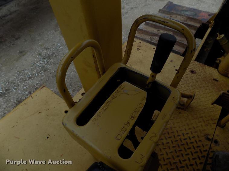 image for item DK9973 Caterpillar D7F dozer