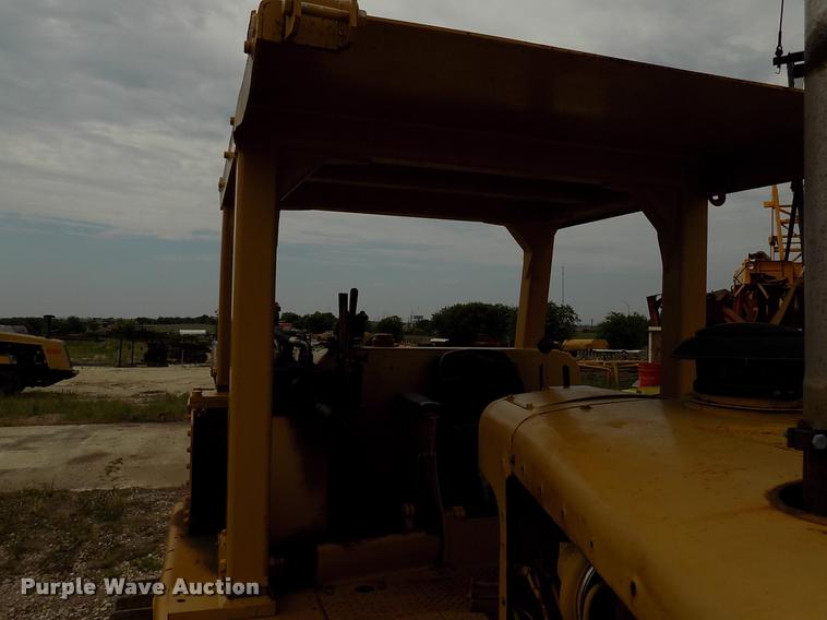 image for item DK9973 Caterpillar D7F dozer