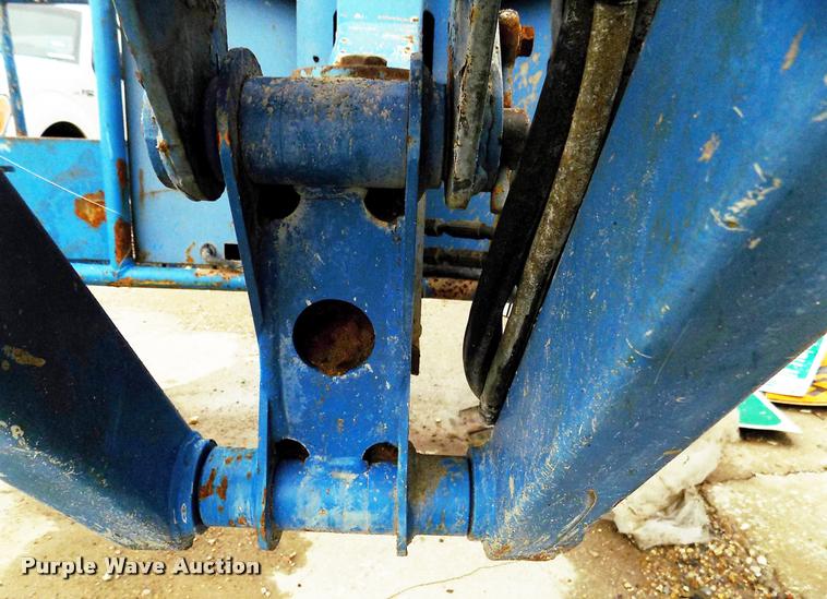 image for item DK9984 2001 Genie S65 boom lift