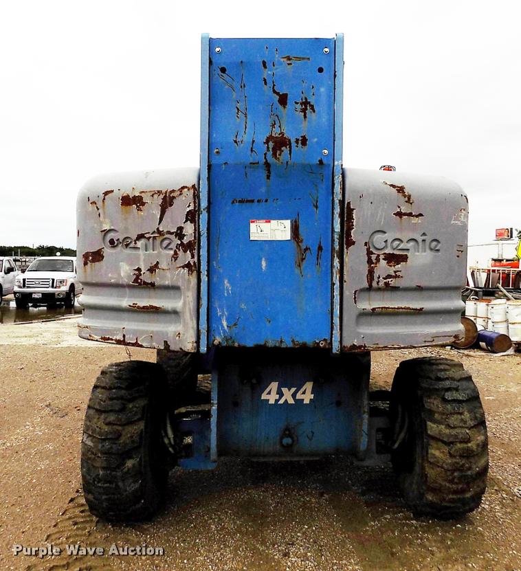 image for item DK9984 2001 Genie S65 boom lift