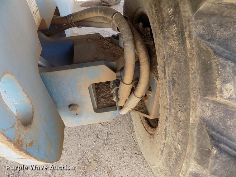 image for item DK9984 2001 Genie S65 boom lift