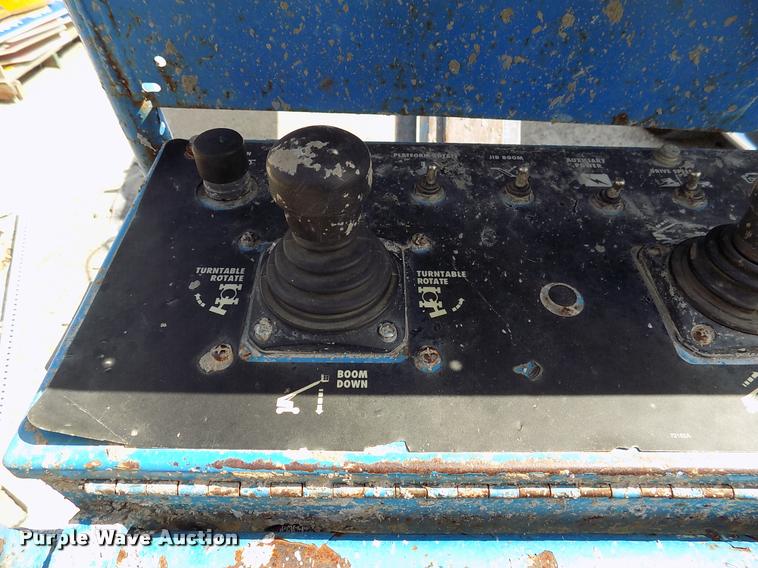 image for item DK9984 2001 Genie S65 boom lift