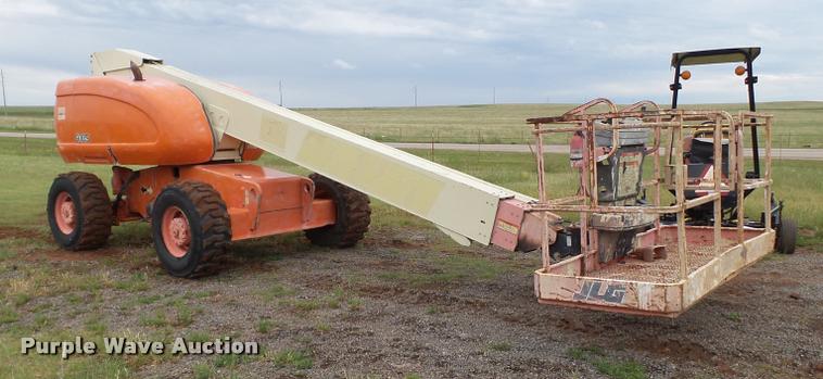image for item DL9141 1999 JLG 600S boom lift