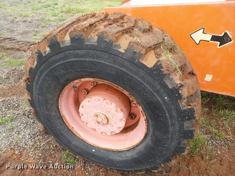 image for item DL9141 1999 JLG 600S boom lift