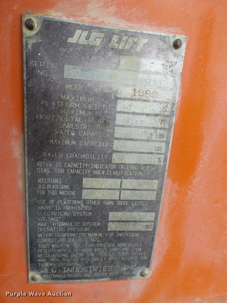 image for item DL9141 1999 JLG 600S boom lift