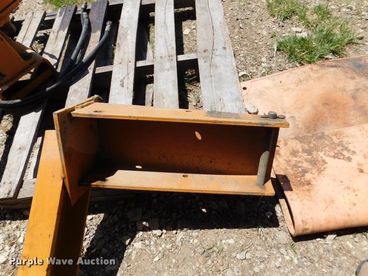 image for item DM9488 Case 860 backhoe boring attachment