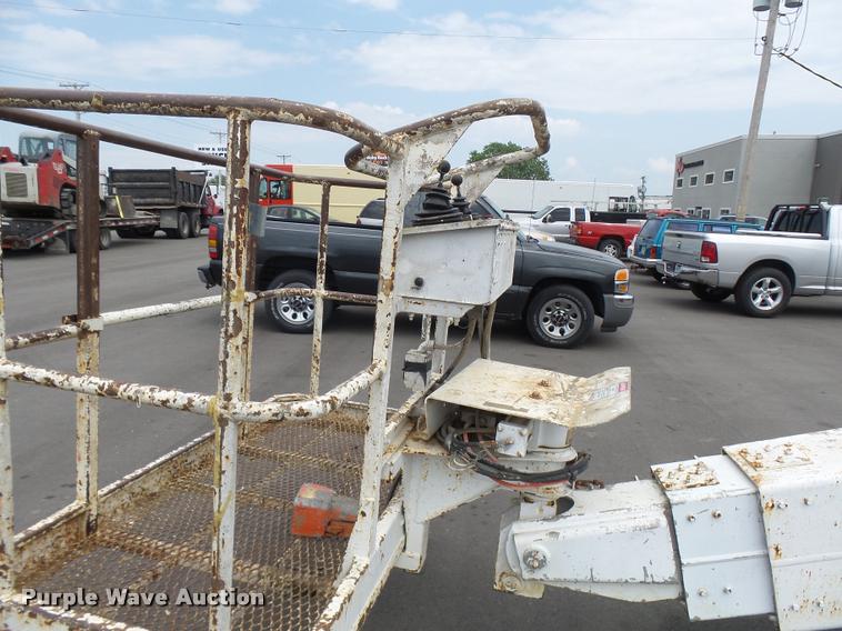 image for item K1888 2000 Snorkel TB60 boom lift