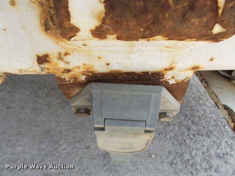 image for item K3272 2003 Freightliner FL80 digger derrick truck