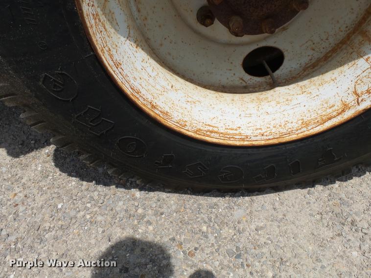 image for item K3272 2003 Freightliner FL80 digger derrick truck