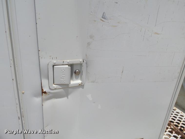 image for item K3272 2003 Freightliner FL80 digger derrick truck