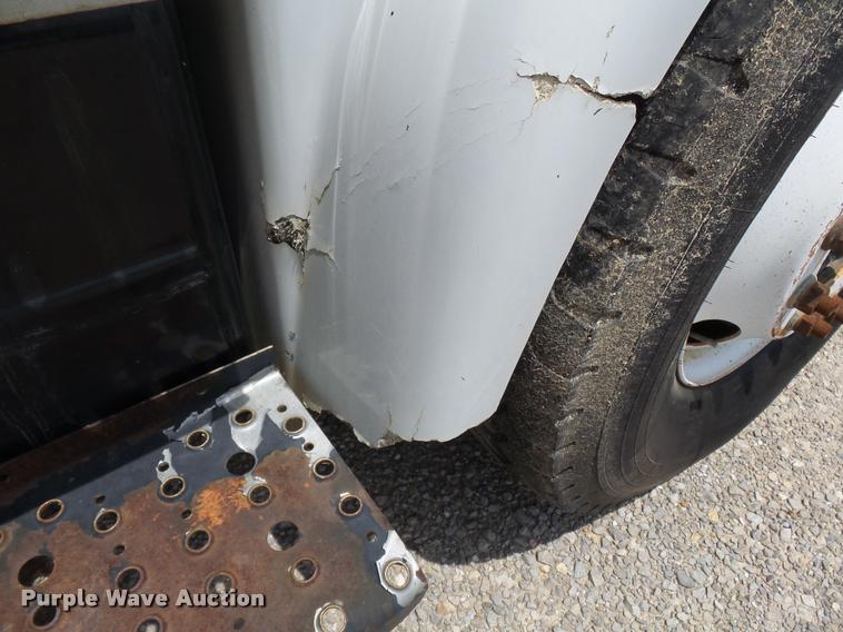 image for item K3272 2003 Freightliner FL80 digger derrick truck