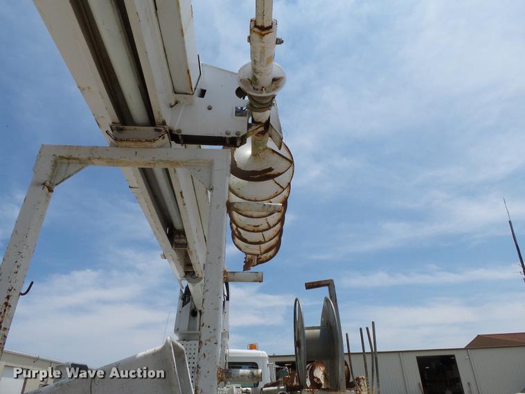 image for item K3272 2003 Freightliner FL80 digger derrick truck