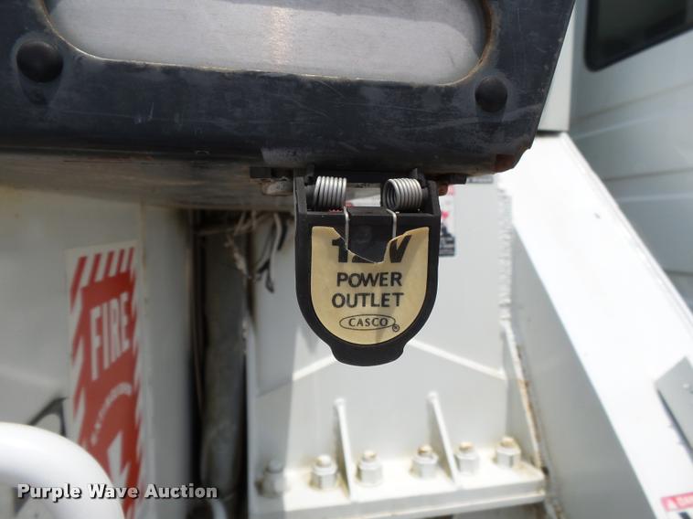 image for item K3272 2003 Freightliner FL80 digger derrick truck