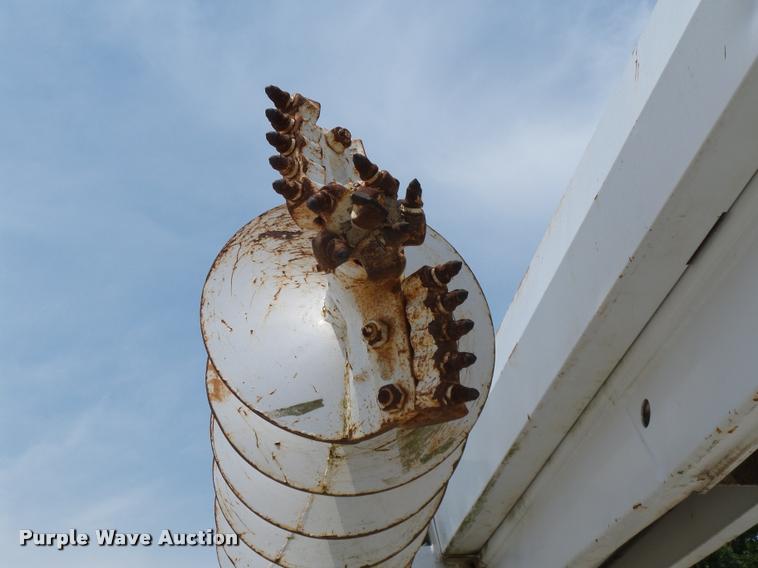 image for item K3272 2003 Freightliner FL80 digger derrick truck