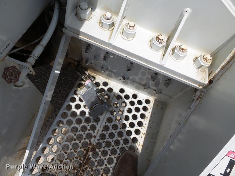 image for item K3272 2003 Freightliner FL80 digger derrick truck