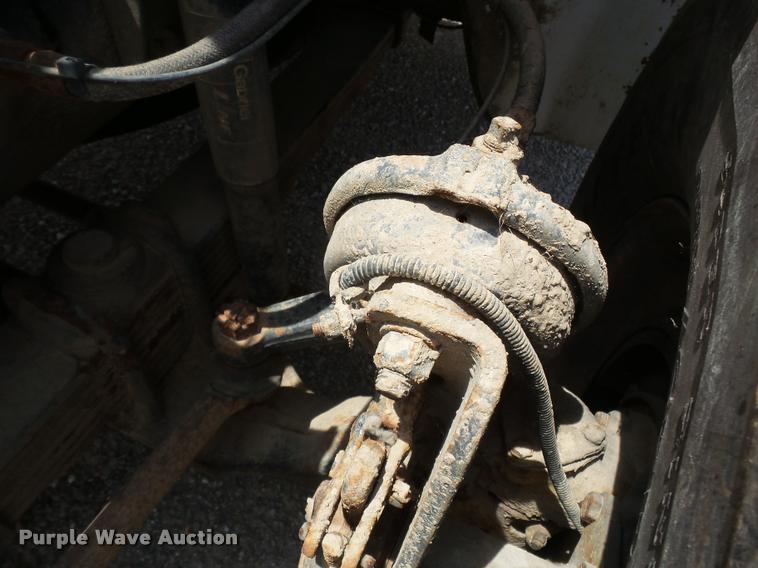 image for item K3272 2003 Freightliner FL80 digger derrick truck