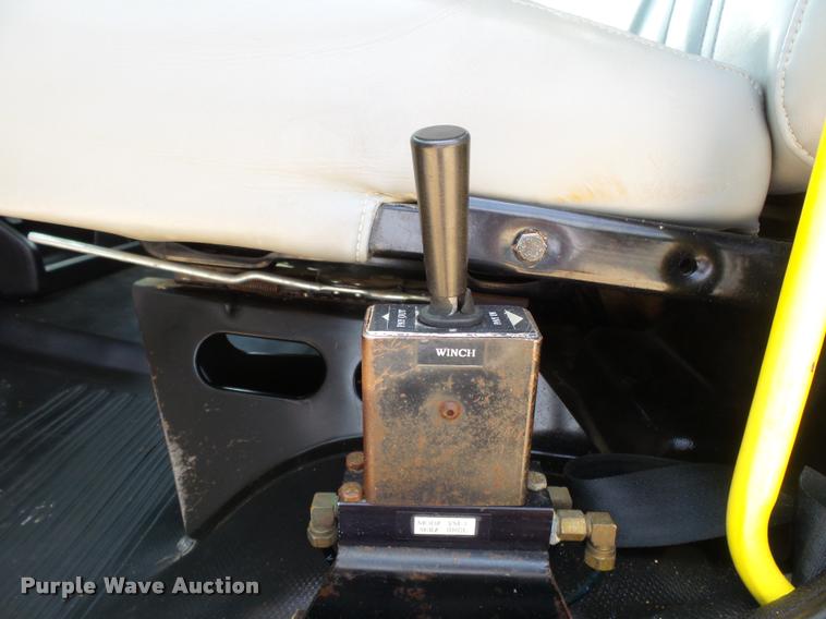 image for item K3272 2003 Freightliner FL80 digger derrick truck