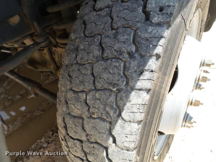 image for item K3273 2008 Dodge Ram 5500 bucket truck