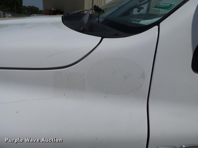 image for item K3273 2008 Dodge Ram 5500 bucket truck