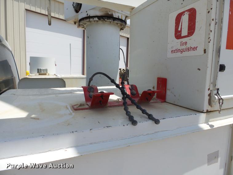 image for item K3273 2008 Dodge Ram 5500 bucket truck