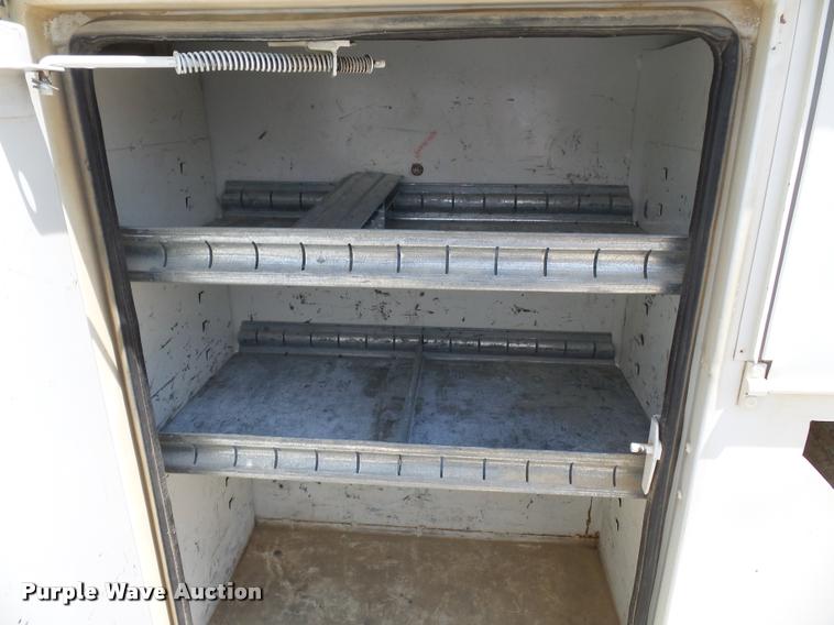 image for item K3273 2008 Dodge Ram 5500 bucket truck