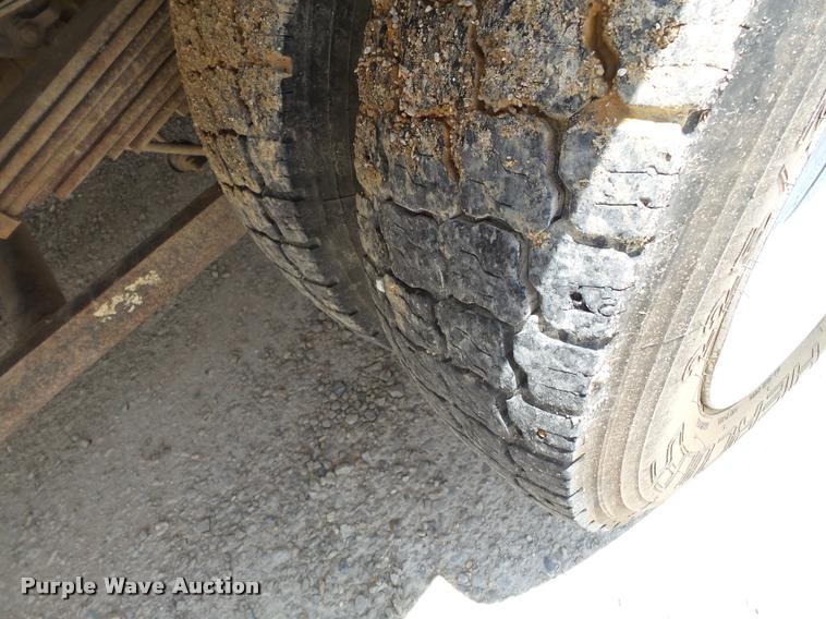 image for item K3273 2008 Dodge Ram 5500 bucket truck