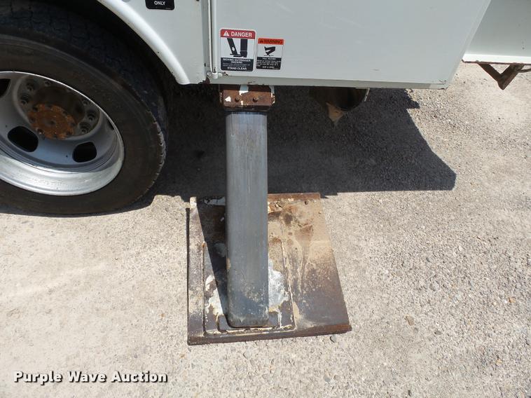 image for item K3273 2008 Dodge Ram 5500 bucket truck