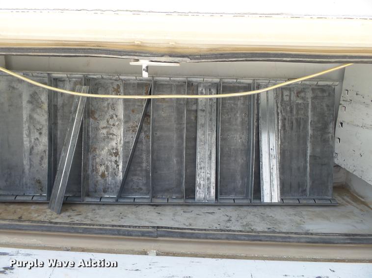 image for item K3273 2008 Dodge Ram 5500 bucket truck