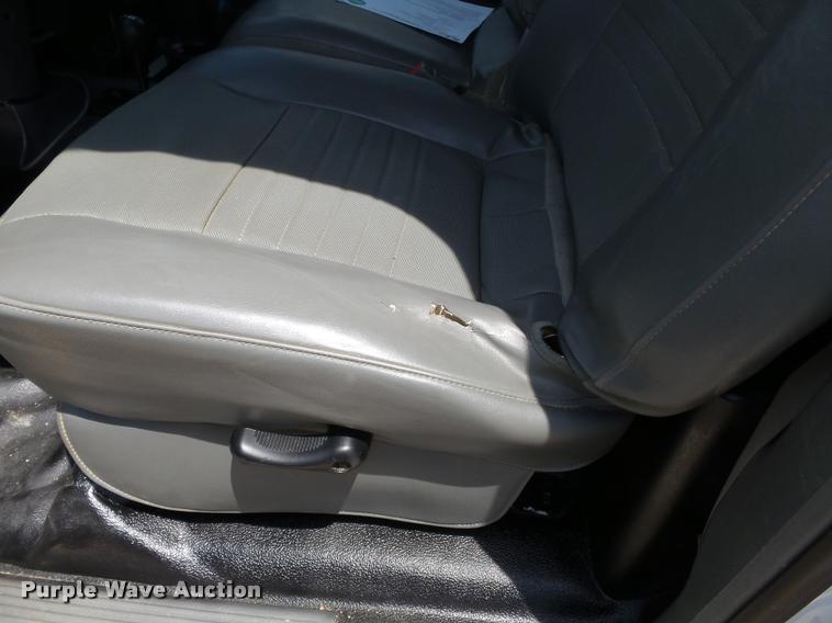 image for item K3273 2008 Dodge Ram 5500 bucket truck