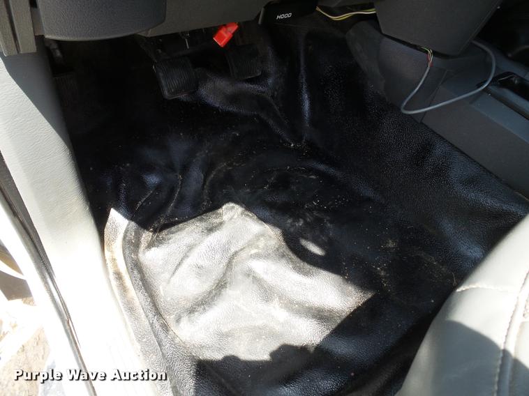 image for item K3273 2008 Dodge Ram 5500 bucket truck