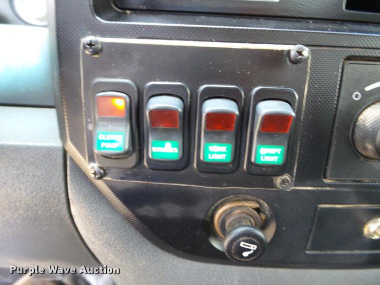 image for item K3273 2008 Dodge Ram 5500 bucket truck