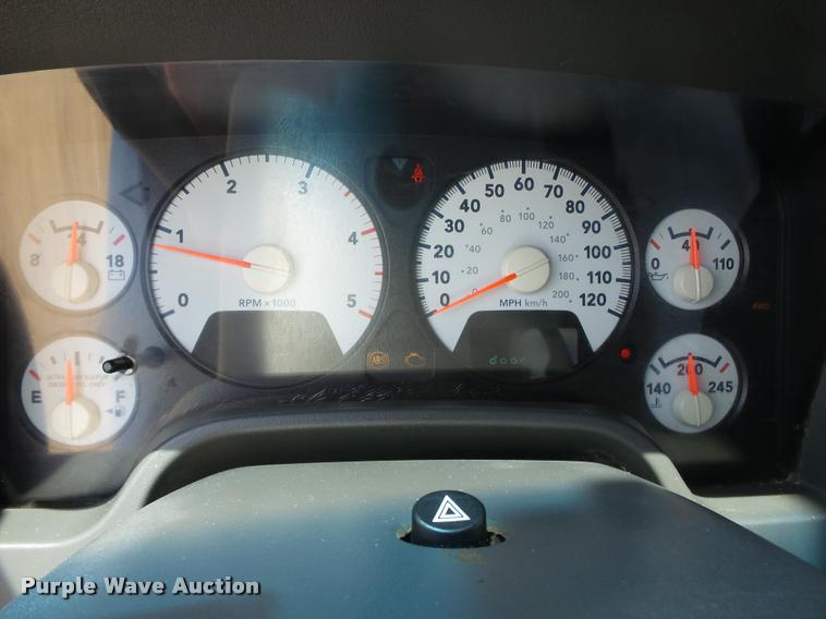 image for item K3273 2008 Dodge Ram 5500 bucket truck