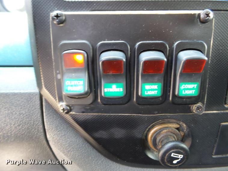 image for item K3273 2008 Dodge Ram 5500 bucket truck