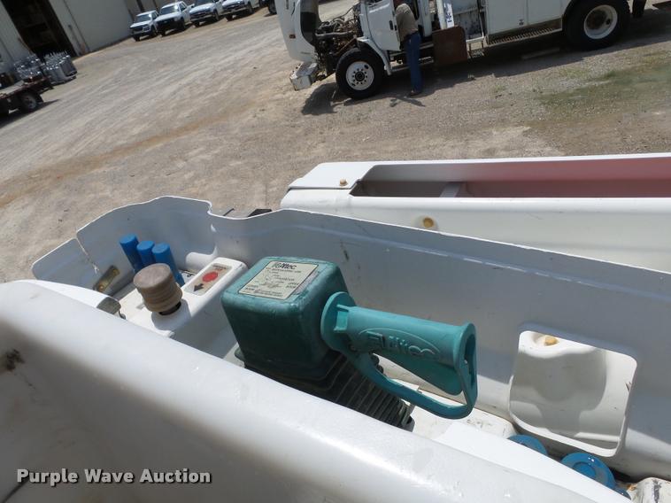 image for item K3273 2008 Dodge Ram 5500 bucket truck