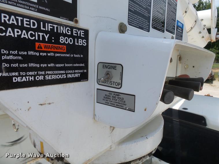 image for item K3273 2008 Dodge Ram 5500 bucket truck