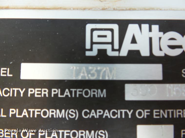 image for item K3273 2008 Dodge Ram 5500 bucket truck