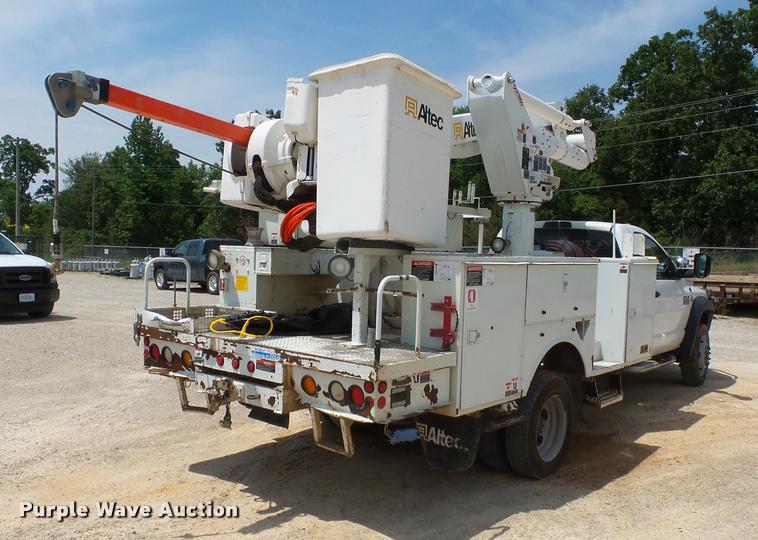 image for item K3274 2008 Dodge Ram 5500 bucket truck