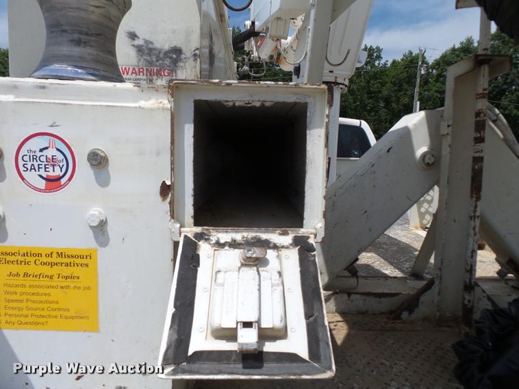 image for item K3274 2008 Dodge Ram 5500 bucket truck