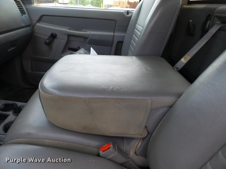 image for item K3274 2008 Dodge Ram 5500 bucket truck