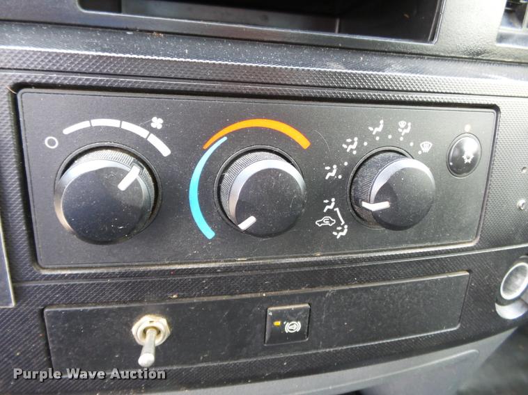 image for item K3274 2008 Dodge Ram 5500 bucket truck