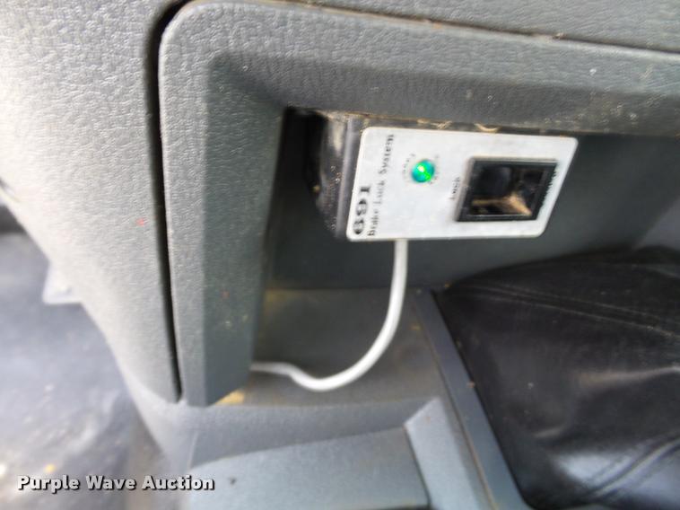 image for item K3274 2008 Dodge Ram 5500 bucket truck