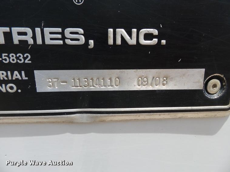 image for item K3274 2008 Dodge Ram 5500 bucket truck