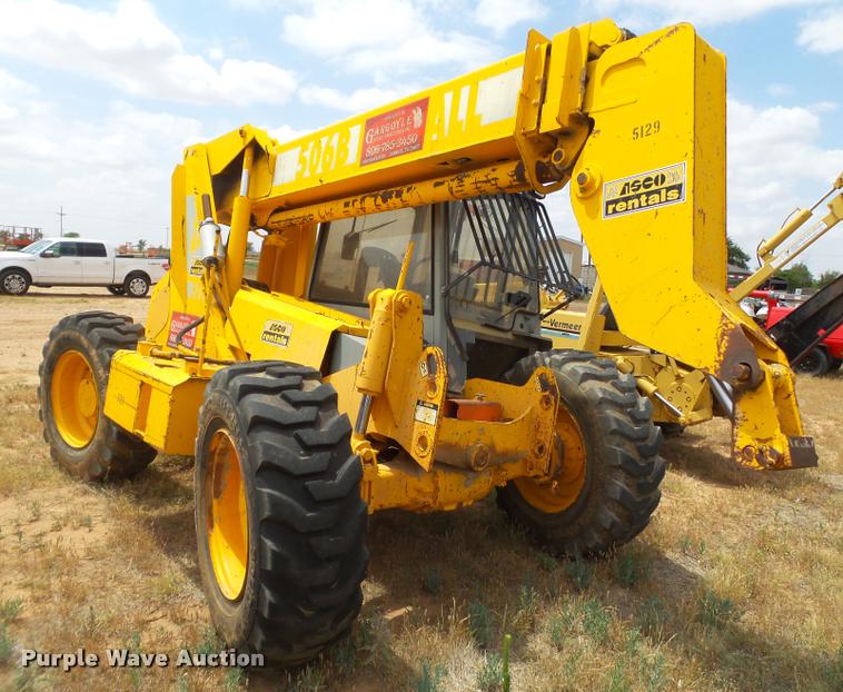 image for item L1517 JCB 506B telehandler