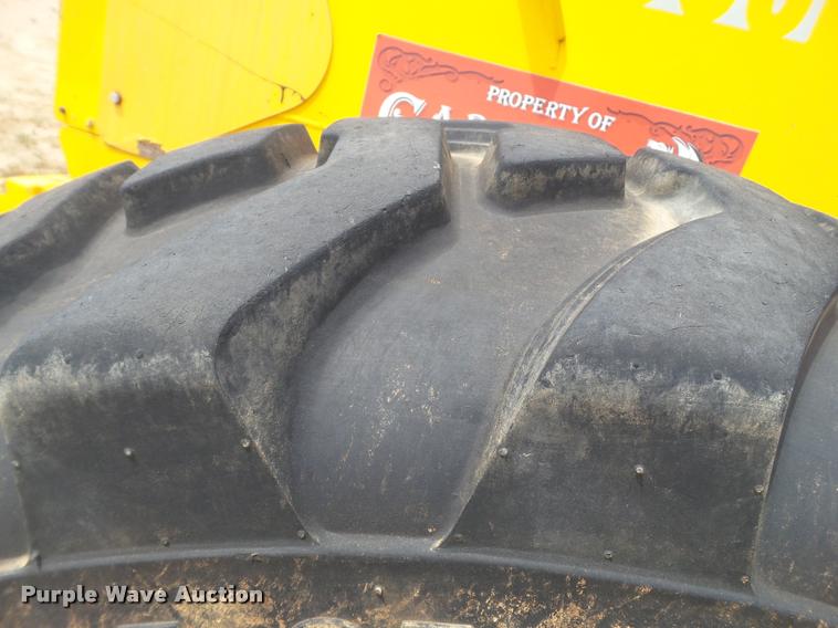 image for item L1517 JCB 506B telehandler